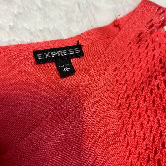 Used Express sweater - Picture 2 of 4